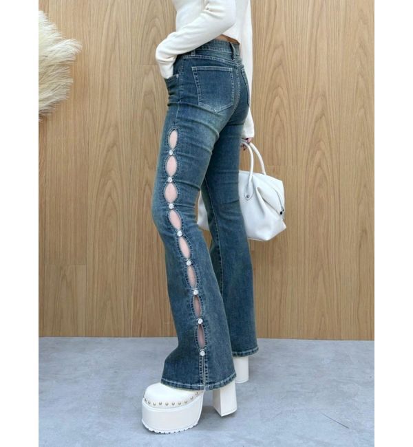 EVRIS「サイドビジューフレアデニムパンツ」|デニム|