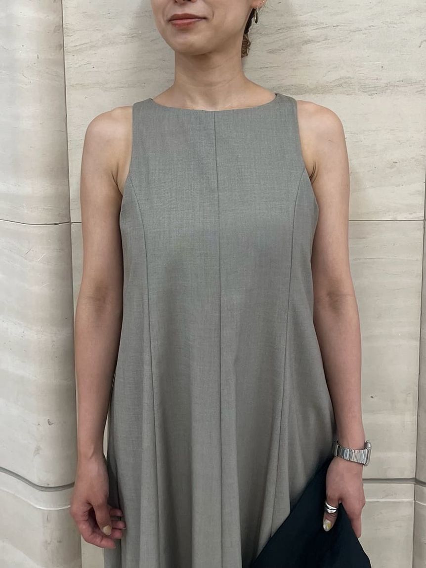 Mila Owen「ドライタッチサテンソリッドワンピース」|ワンピース|