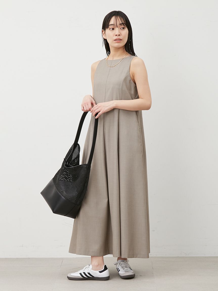 Mila Owen「ドライタッチサテンソリッドワンピース」|ワンピース|