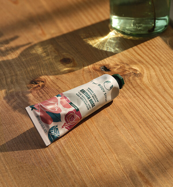 THE BODY SHOP「ハンドクリーム BR 30ｍL（香り：ブリティッシュローズ）」|ハンドケア|