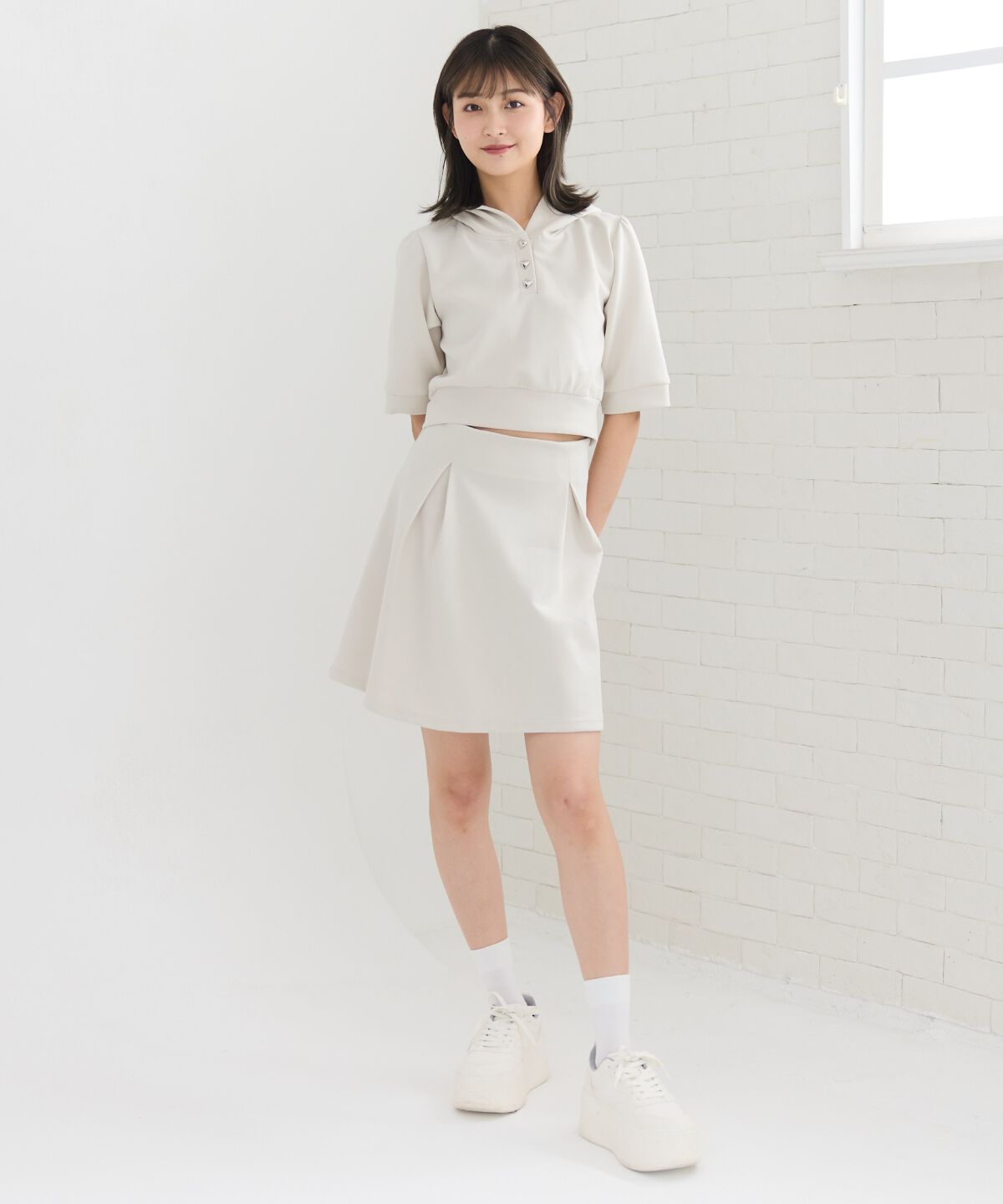 REDYAZEL「ハートボタンショートフーディー」|パーカー|