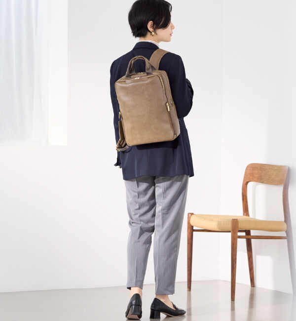 ace.「ace. フィッテムクラス ビジネスリュック  レディースビジネス A4 / 13.3インチPC収納 68691」|リュック|