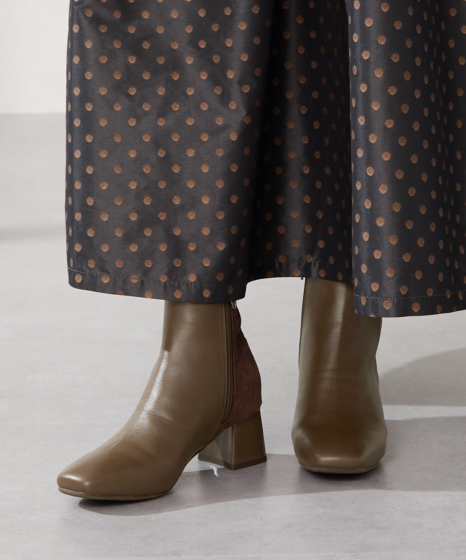 WA Oriental TRaffic「●2025秋冬新作● コーデュロイ コンビ ショートブーツ /52410」|ショートブーツ|