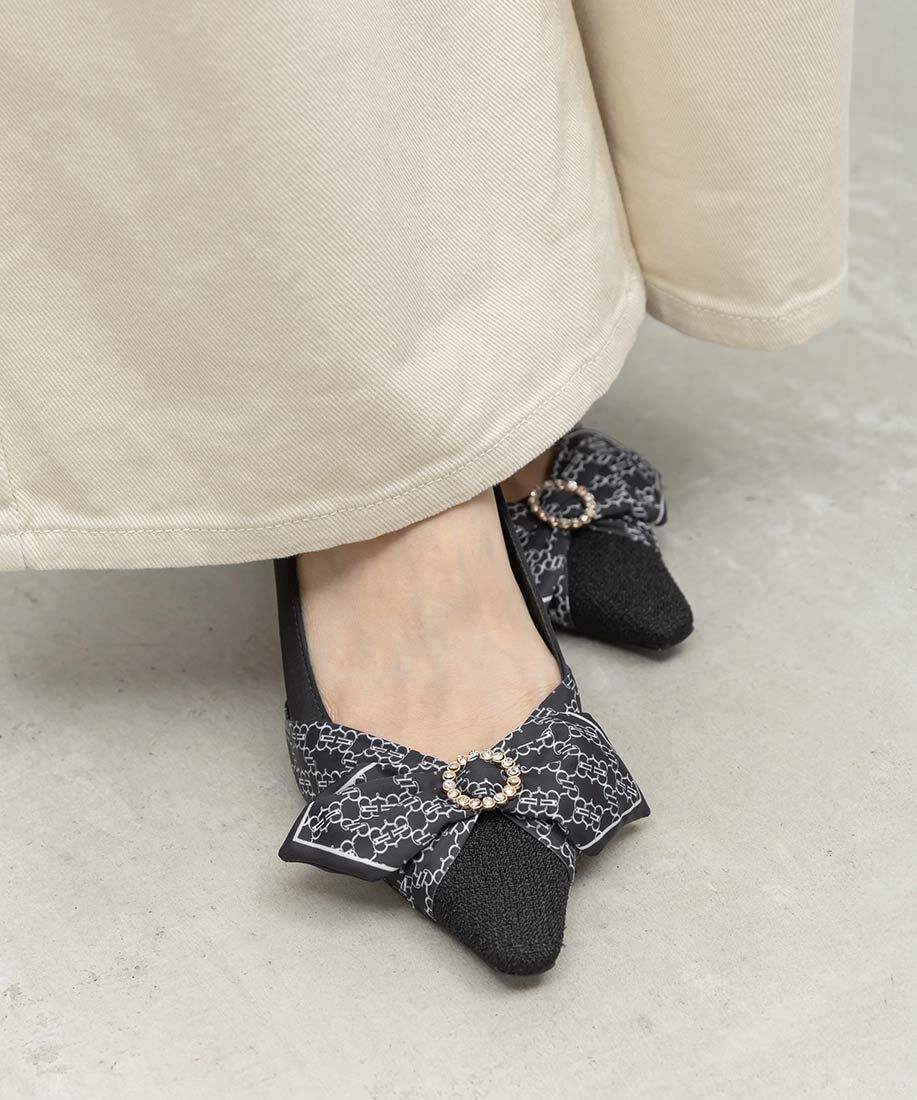  「モノグラムスカーフバックストラップパンプス」|パンプス|