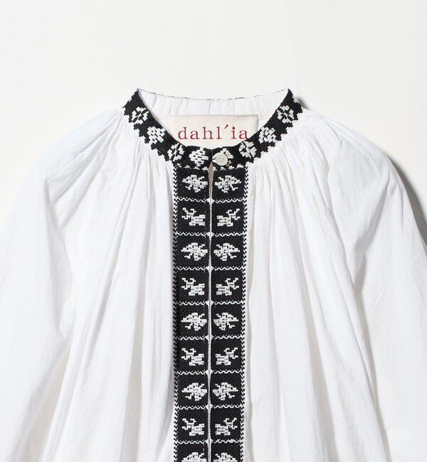 UNITED ARROWS「【別注】＜dahl&rsquo;ia＞エンブロイダリー ボリューム ブラウス」|シャツ・ブラウス|