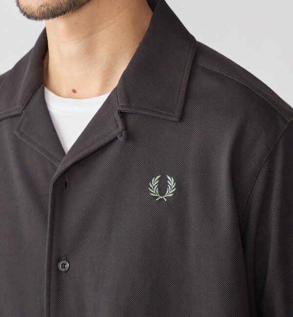SHIPS「【SHIPS別注】FRED PERRY: ワンポイント ロゴ ピケ オープンカラーシャツ」|シャツ・ブラウス|