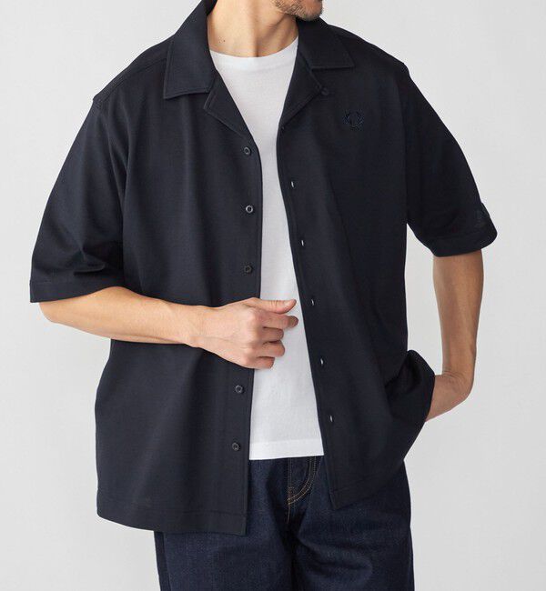 SHIPS「【SHIPS別注】FRED PERRY: ワンポイント ロゴ ピケ オープンカラーシャツ」|シャツ・ブラウス|ネイビー