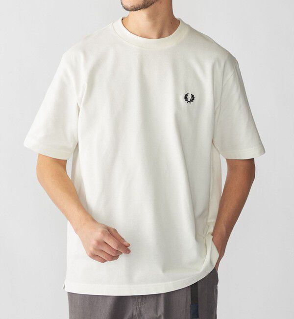 SHIPS「【SHIPS別注】FRED PERRY: ワンポイントロゴ ピケ Tシャツ 26SS」|Tシャツ・カットソー|ホワイト