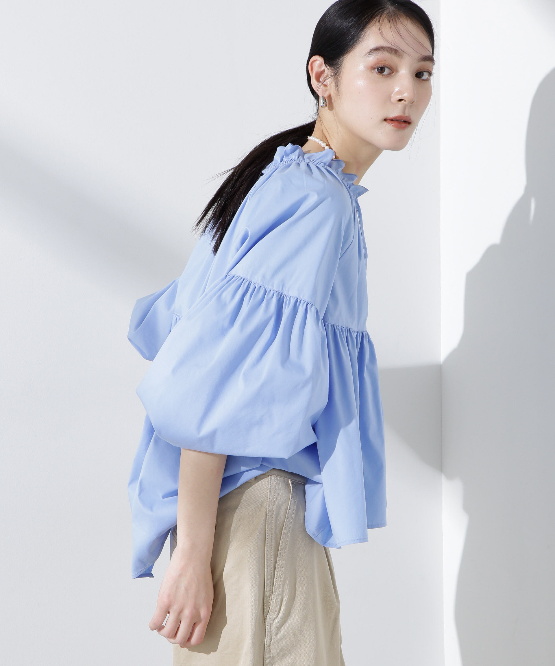 nano･universe「フリルギャザーショートシャツ」|シャツ・ブラウス|