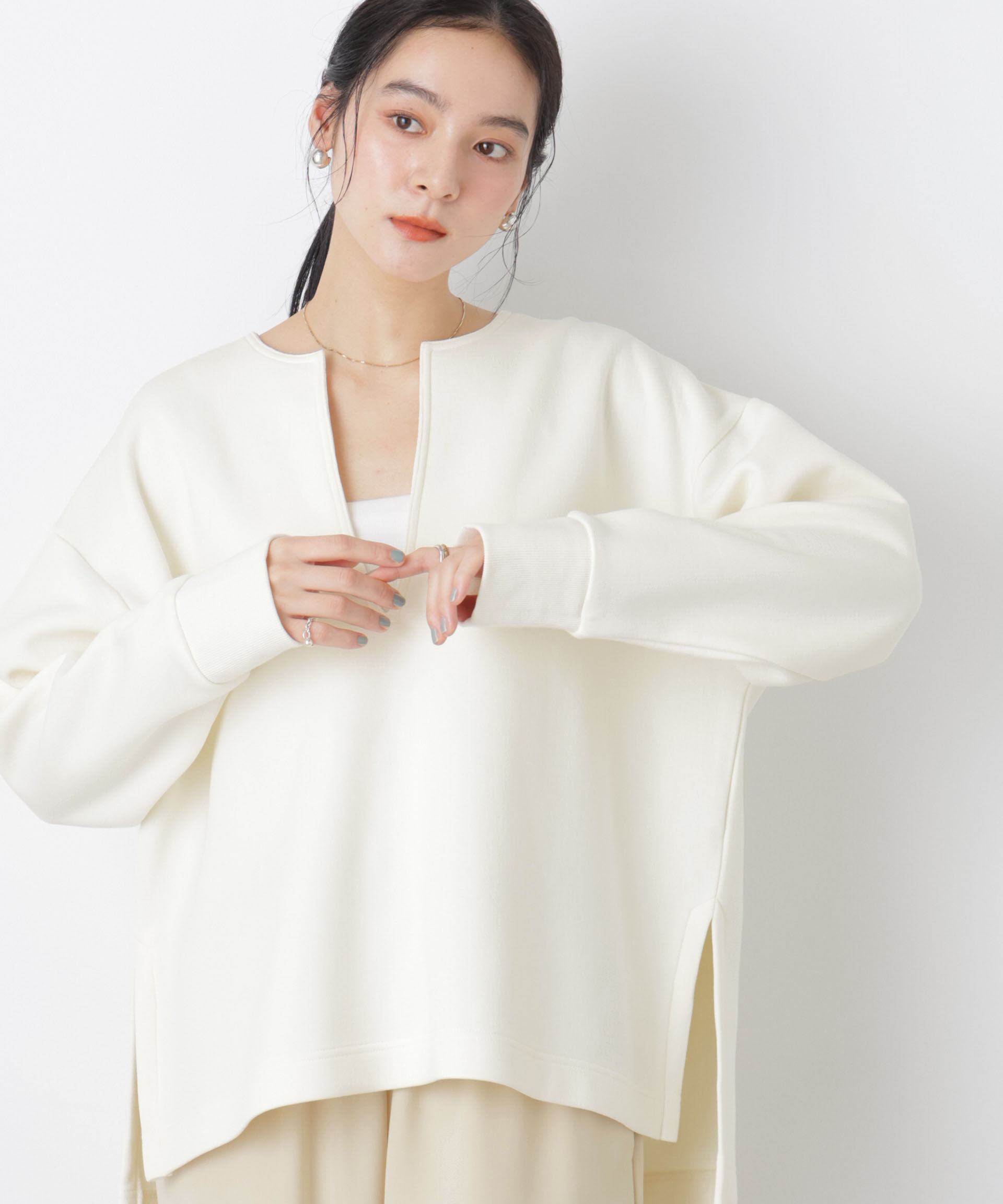 nano･universe「ダンボールカットキーネックスリットトップス」|Tシャツ・カットソー|