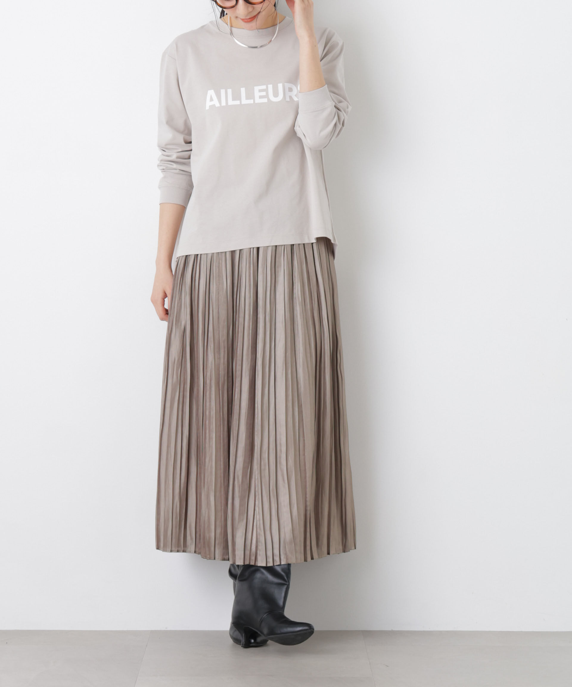 nano･universe「シャイニーサテンプリーツスカート」|スカート|グレージュ3