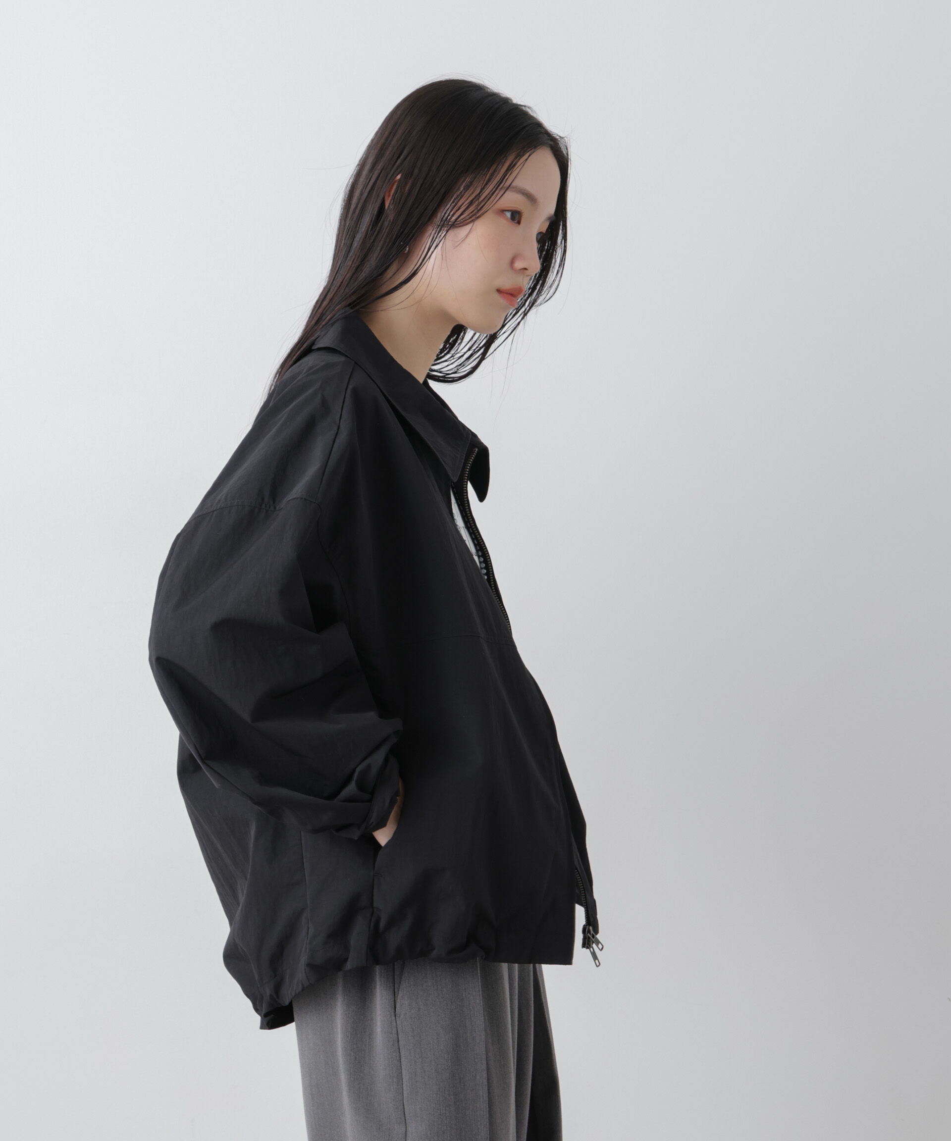 nano･universe「撥水＆花粉ガード コクーンシルエットジップブルゾン」|ブルゾン・スタジャン|