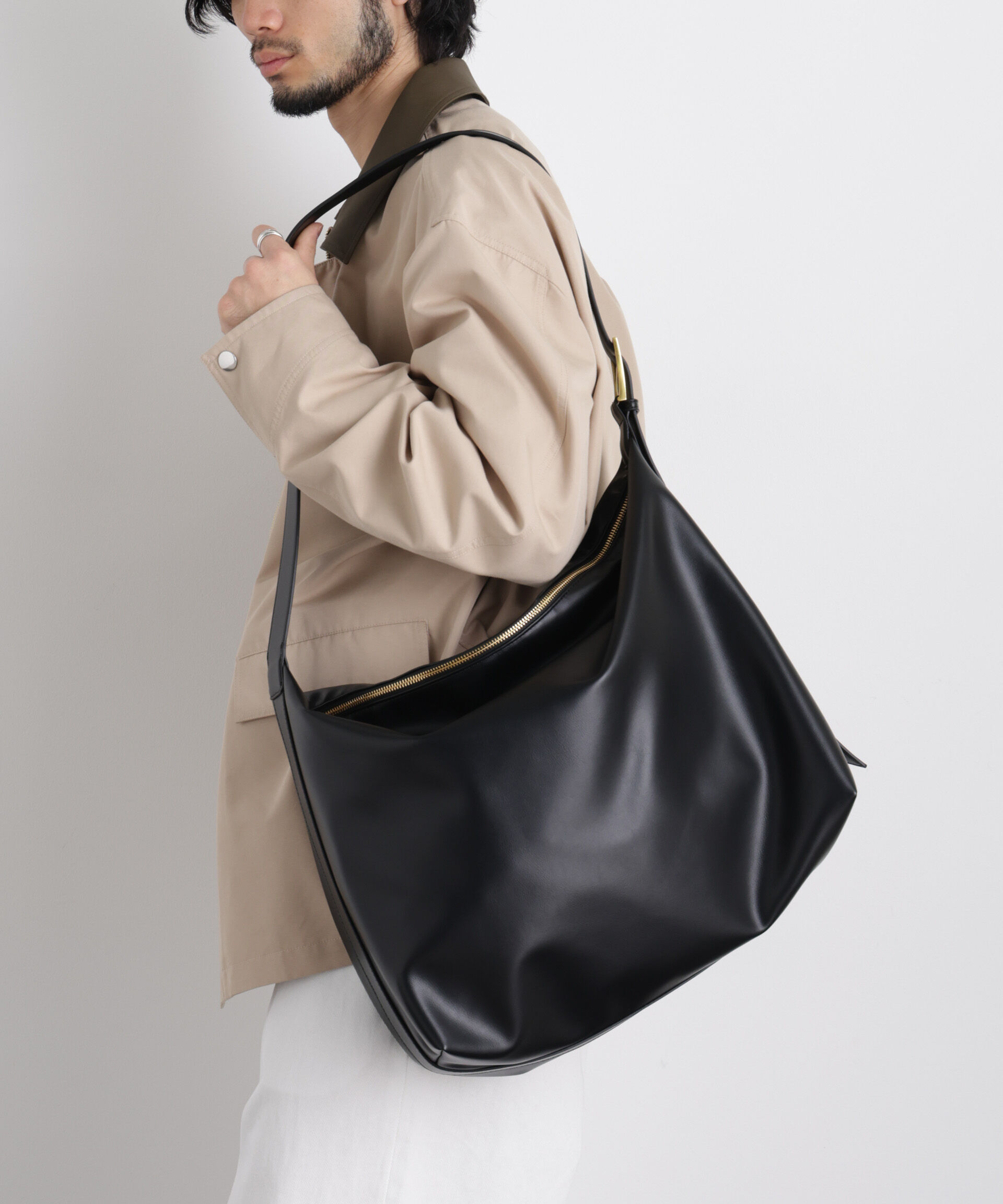 nano･universe「｢WARP PRINT｣ ライニング フェイクレザーショルダー」|ショルダー・メッセンジャー|