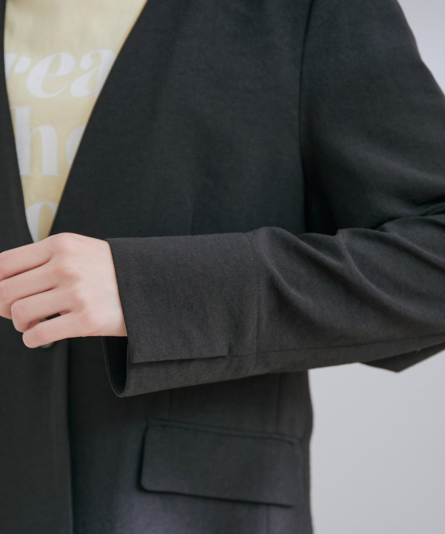 VIS「【洗える・接触冷感】美easyノーカラーVネックジャケット【セットアップ対応】」|ノーカラージャケット|