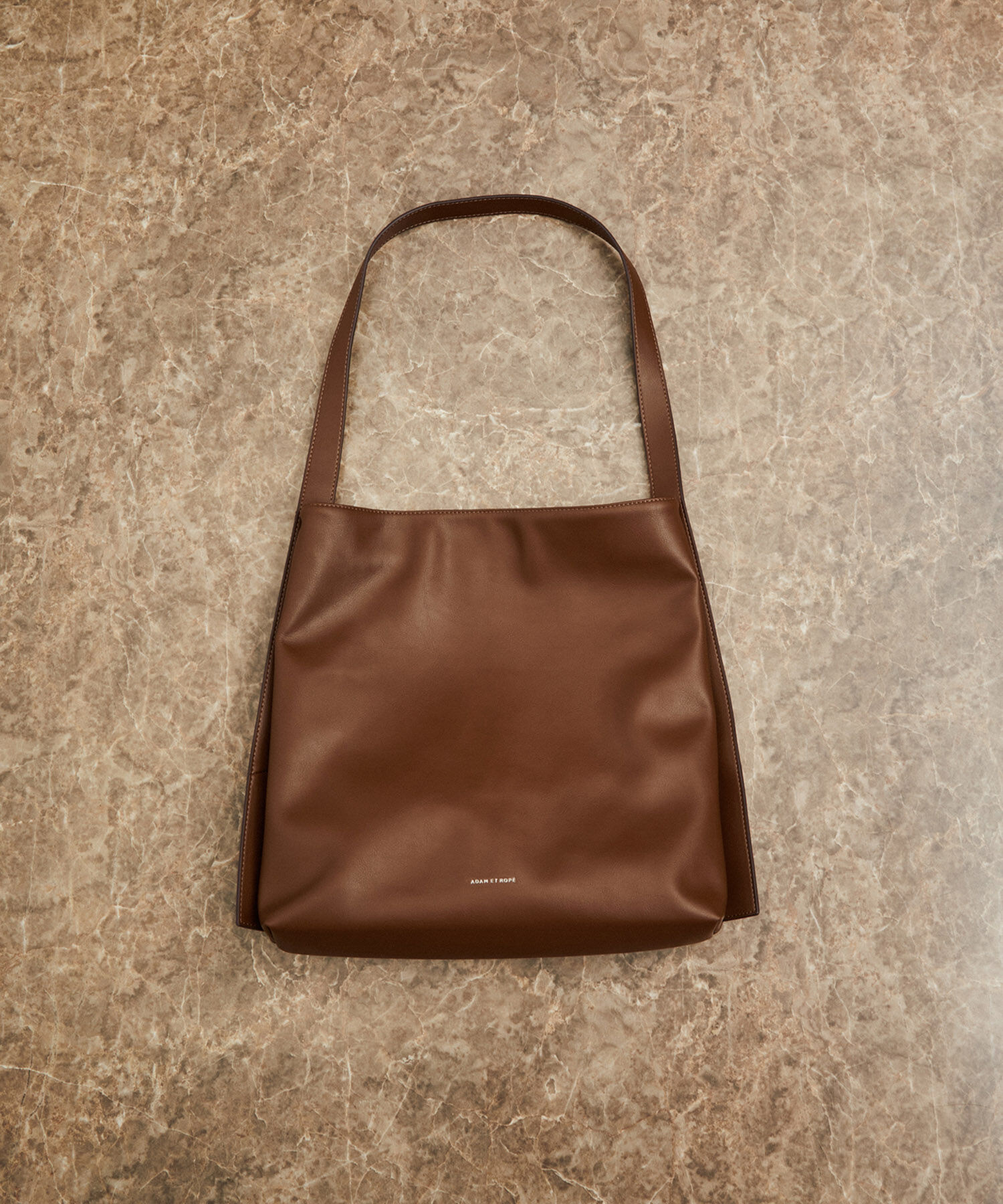 ADAM ET ROPE'「ソフトフェイクレザーマルチトート」|トートバッグ|ブラウン(22)
