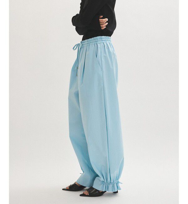 ADAM ET ROPE'「【新色追加】・【撥水】ウエストタックイージーパンツ」|チノ|サックス(48)