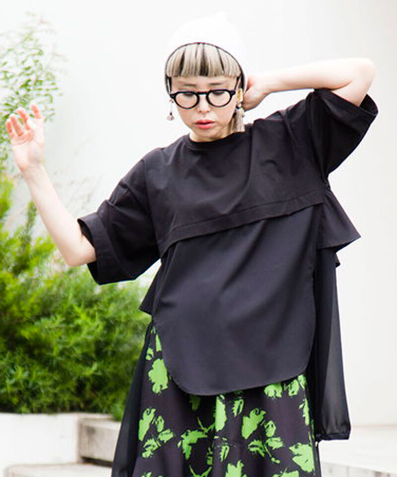  「バックフリルTシャツ」|Tシャツ・カットソー|BLACK