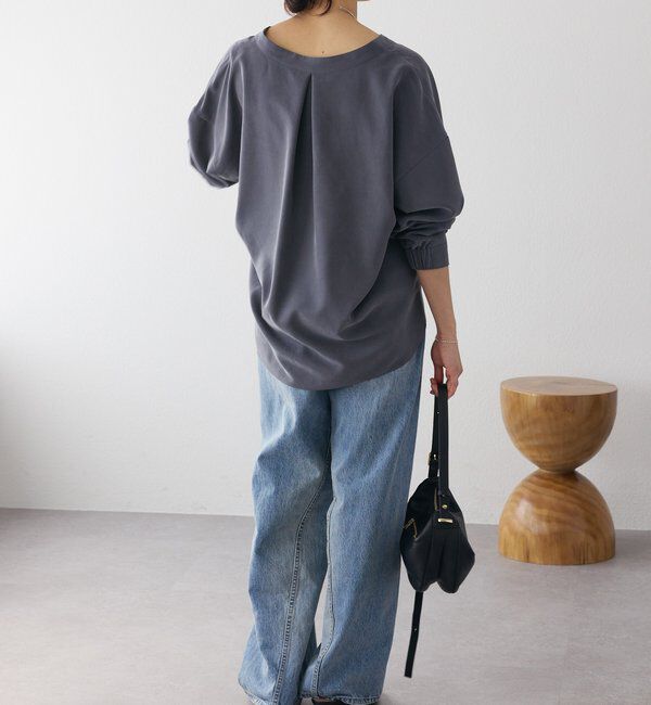  「予約【女性らしい抜け感】メタルボタンノーカラーブラウス」|シャツ・ブラウス|