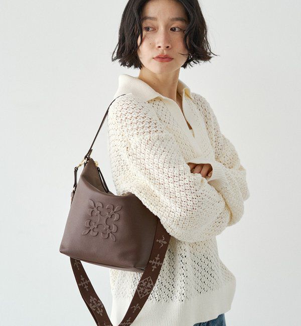  「《WEB限定》スタンダードミニショルダーバッグ <エンボスモノグラム>」|ショルダー・メッセンジャー|ダークブラウン