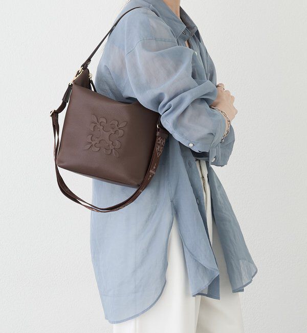  「《WEB限定》スタンダードミニショルダーバッグ <エンボスモノグラム>」|ショルダー・メッセンジャー|