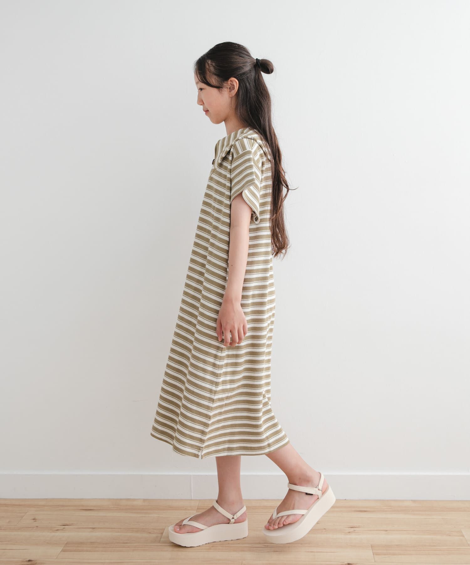 URBAN RESEARCH DOORS「『WEB/一部店舗限定サイズ』セーラーカラーカットワンピース(KIDS)」|ワンピース|