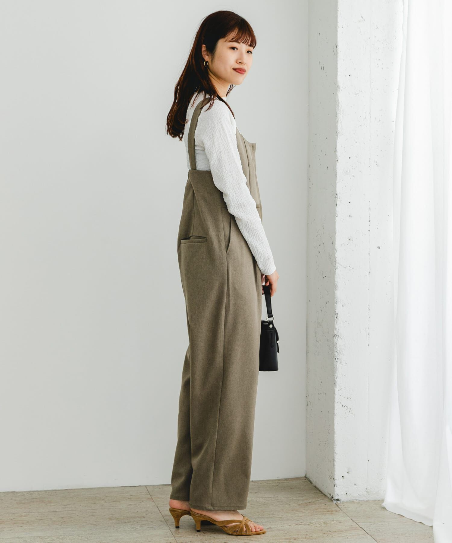 URBAN RESEARCH ROSSO「F by ROSSO　イージーケアワイドストレートオールインワン」|スカート|