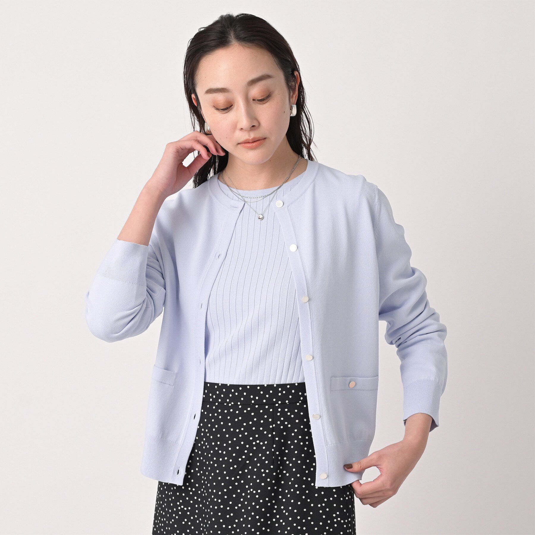 UNTITLED「クルーネックニットカーディガン」|カーディガン|