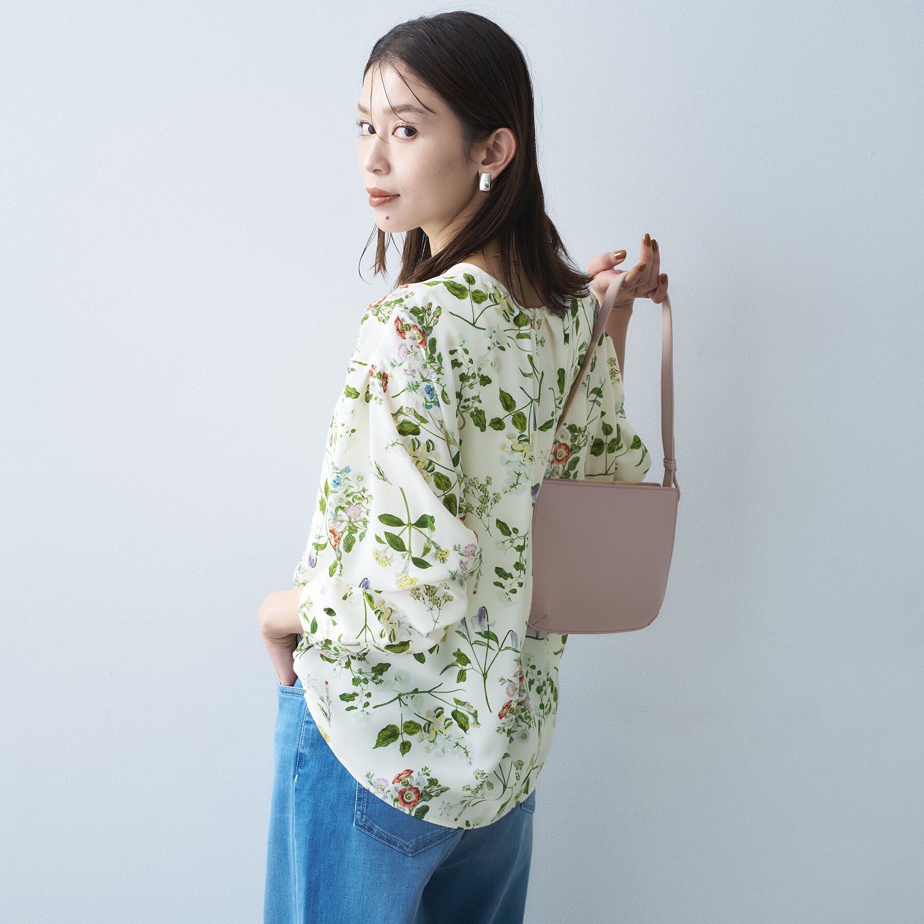 UNTITLED「ボタニカルブラウス」|シャツ・ブラウス|オフホワイト(103
