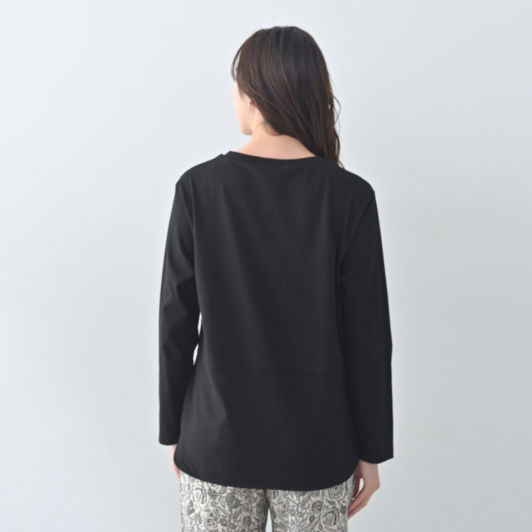 UNTITLED「【Liyoca】ベーシック天竺スリットプルオーバー」|Tシャツ・カットソー|