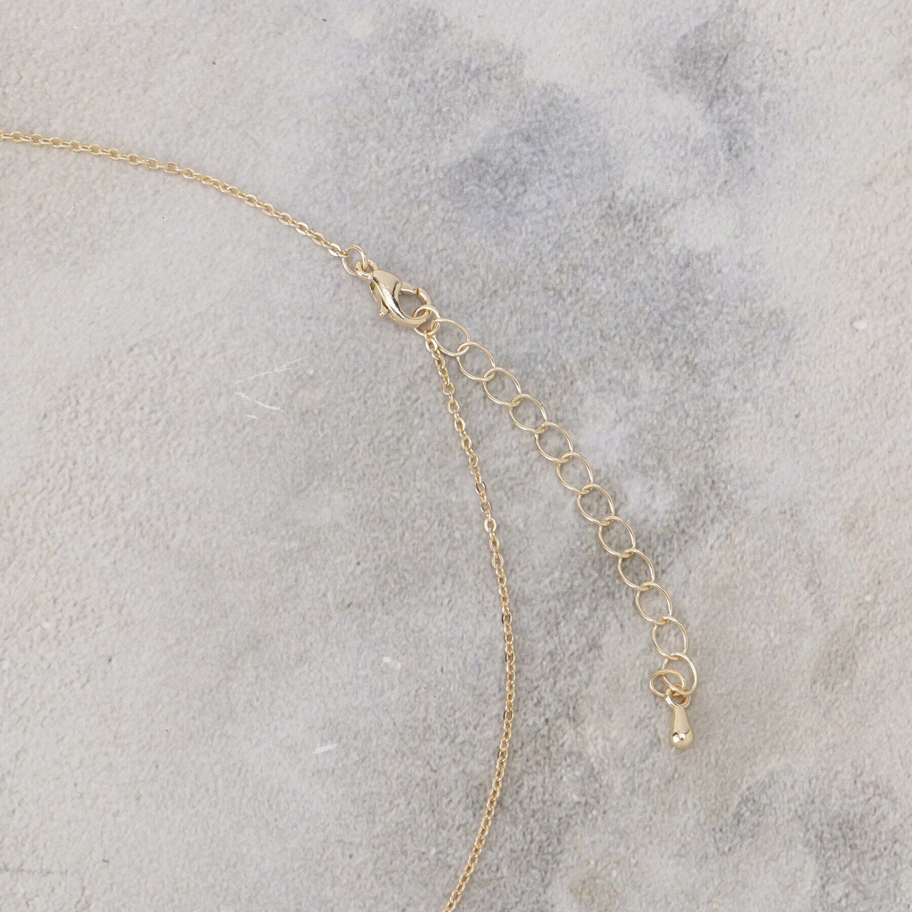 grove「カラーメタルリングネックレス」|ネックレス|