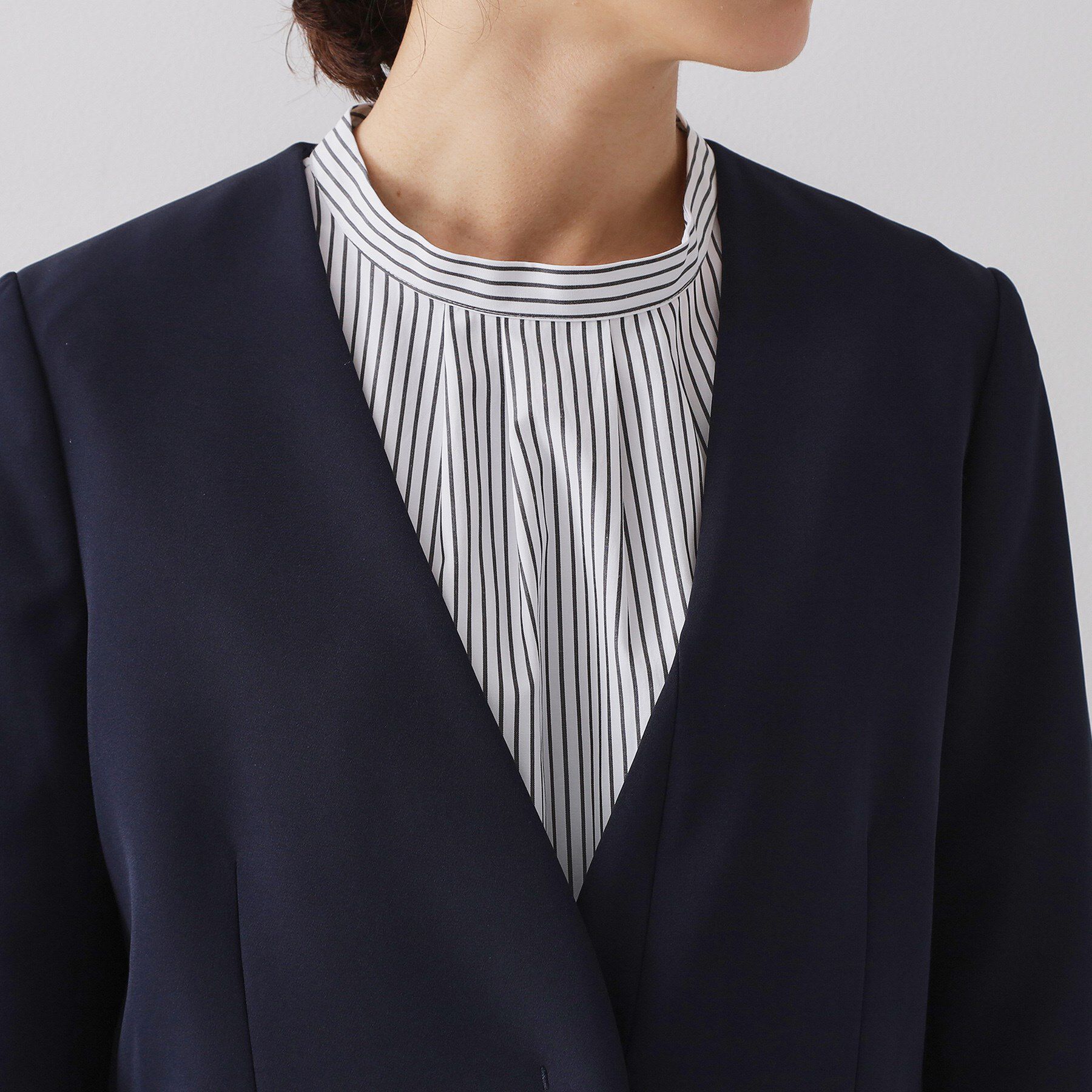 OPAQUE.CLIP「≪通勤・セレモニー/セットアップ対応≫ Vネックジャケット/ダブルクロス【洗濯機OK】」|ノーカラージャケット|