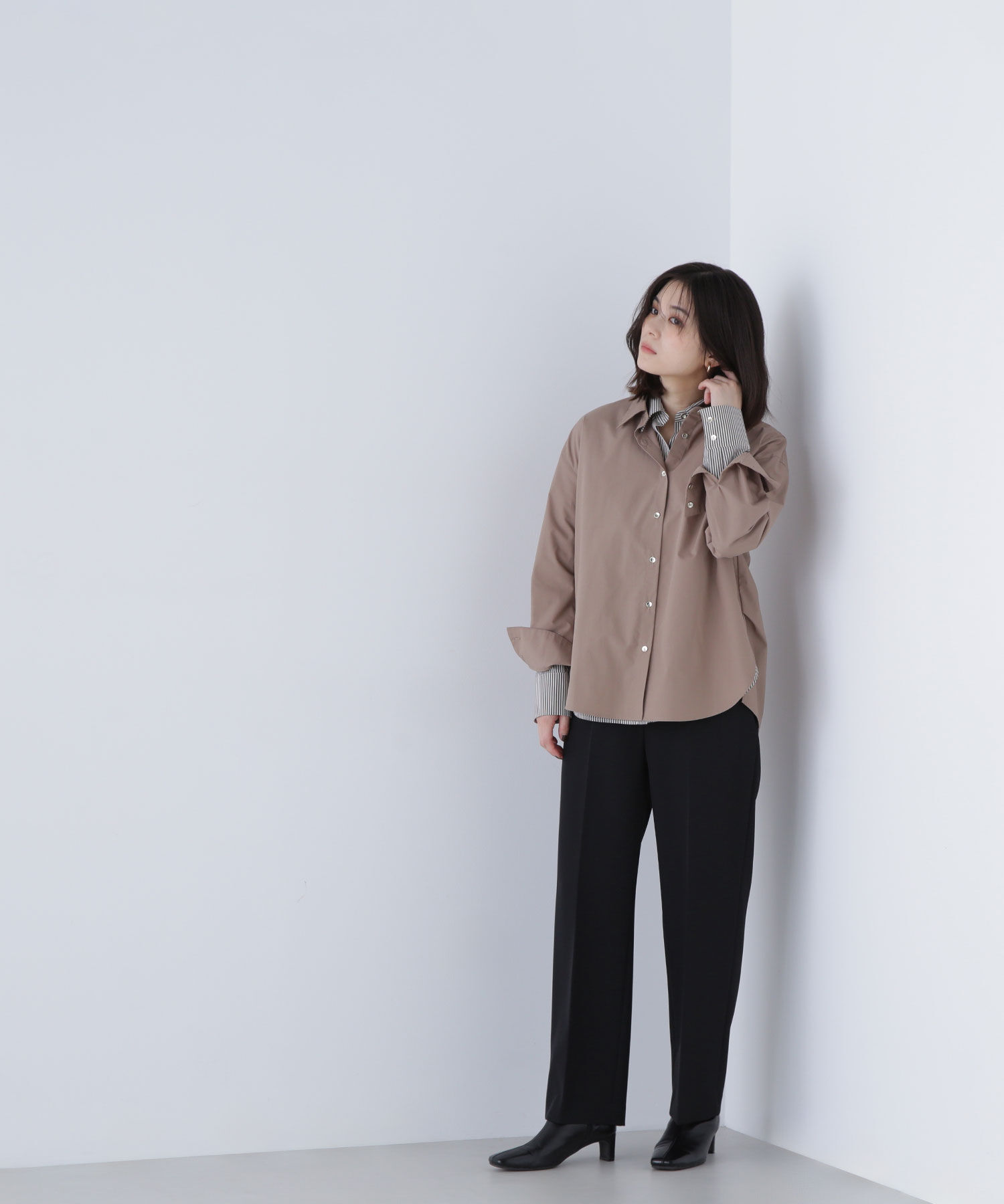  「ゴールドボタンフォルムシャツ」|シャツ・ブラウス|