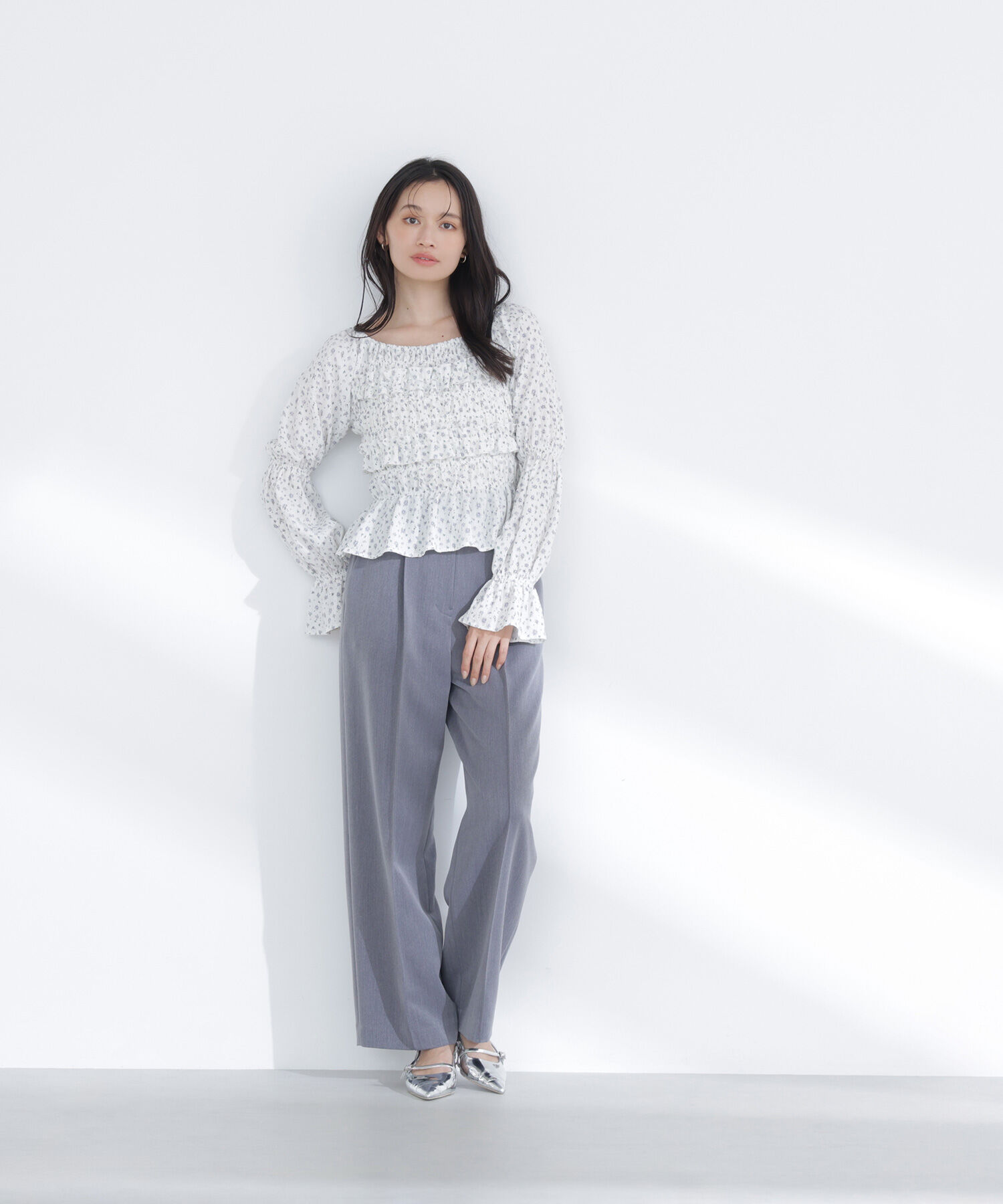  「ミニフラワーシャーリングブラウス」|シャツ・ブラウス|