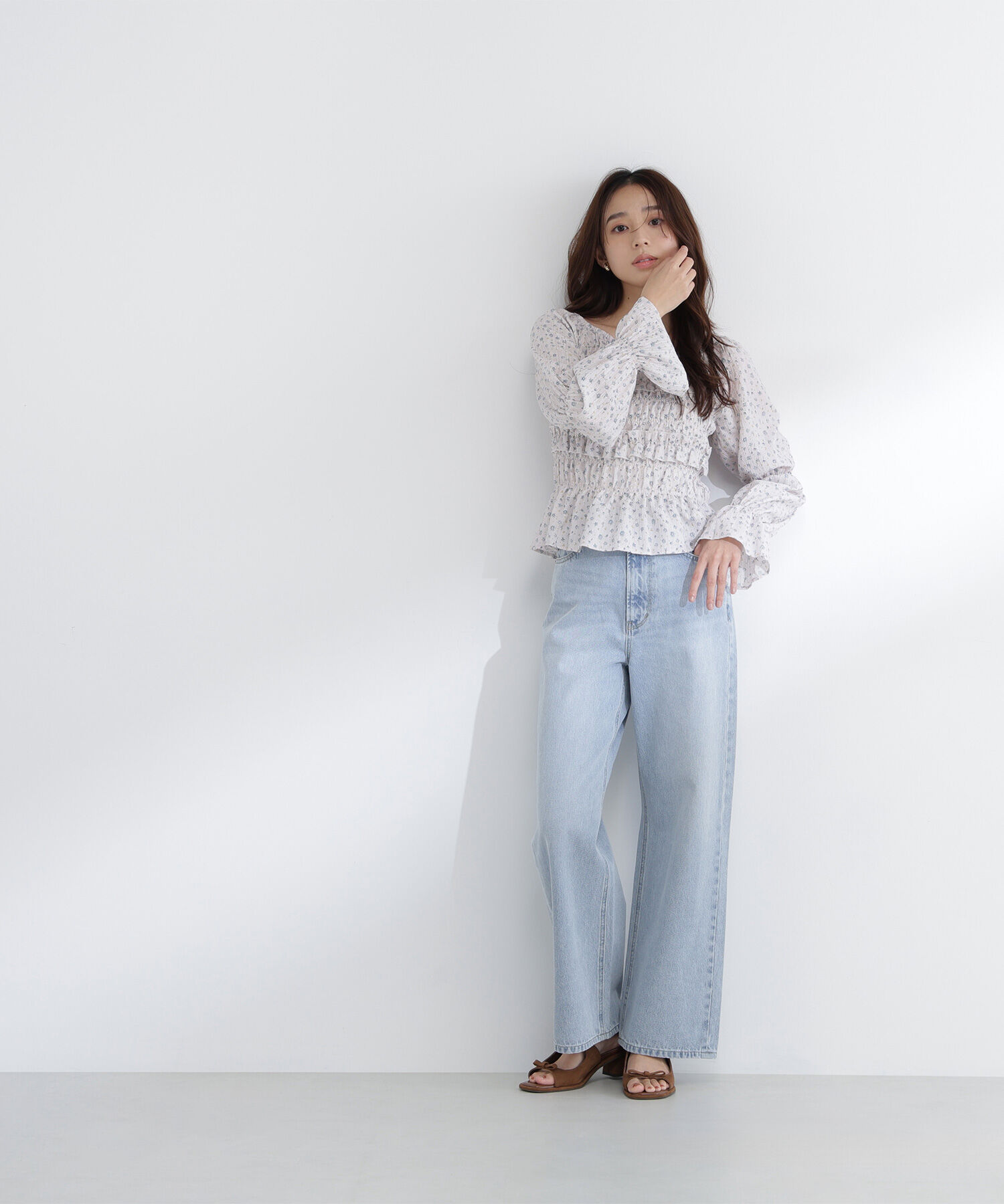  「ミニフラワーシャーリングブラウス」|シャツ・ブラウス|