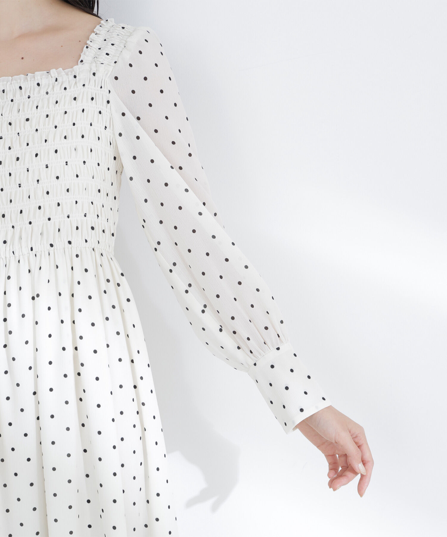  「ドットプリントシャーリングワンピース」|ワンピース|