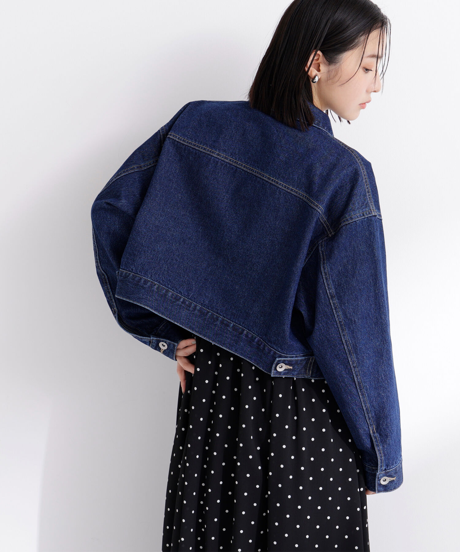  「ショートデニムジャケット」|ブルゾン・スタジャン|
