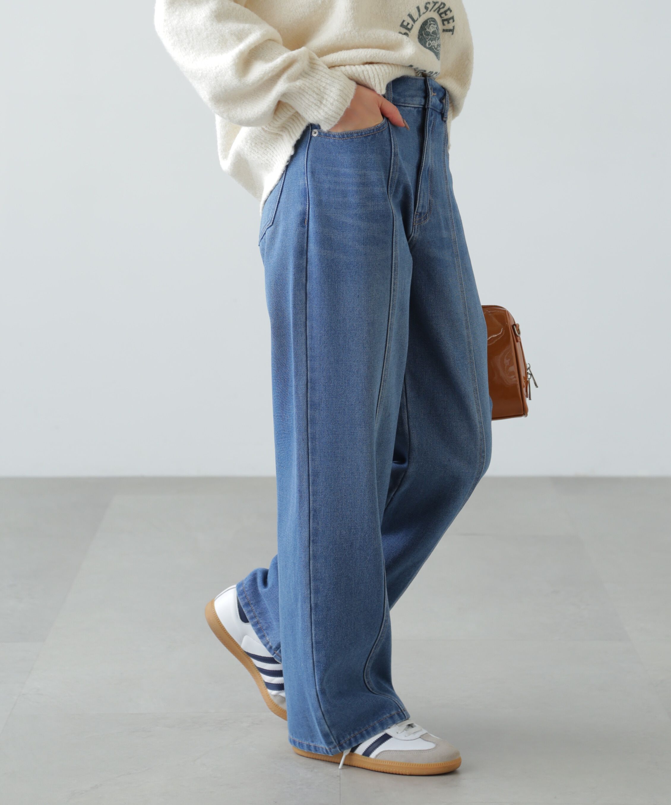  「センターシームストレートデニム」|その他|