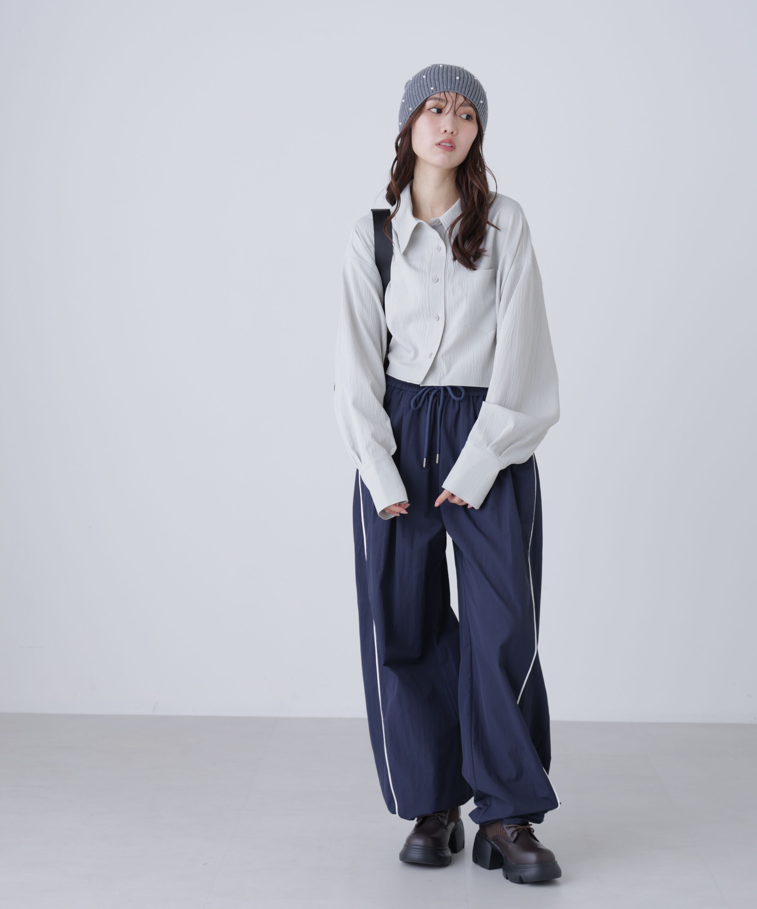  「バックレースアップショート丈シャツ」|シャツ・ブラウス|