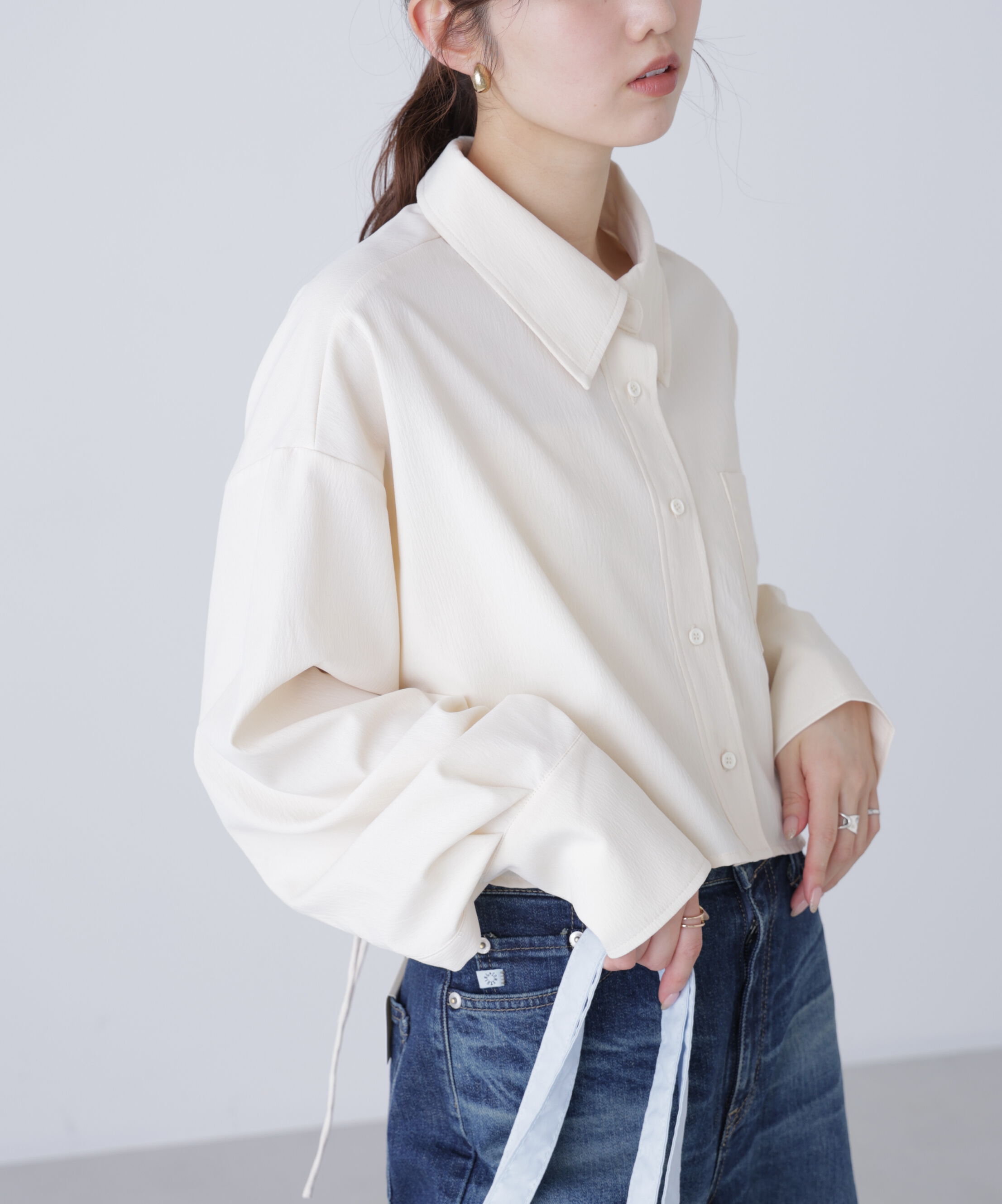  「バックレースアップショート丈シャツ」|シャツ・ブラウス|