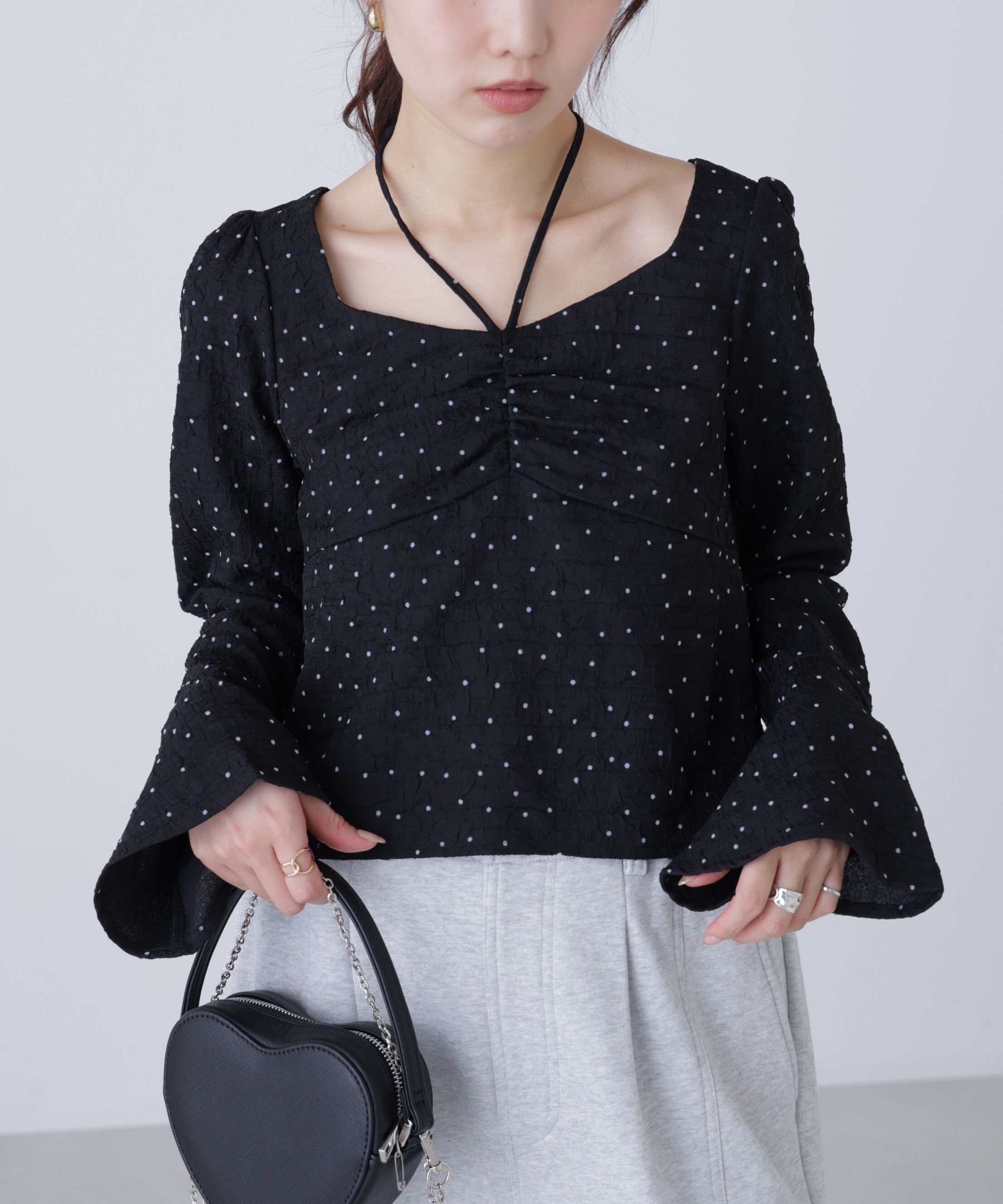  「フロントギャザーネックリボン付きブラウス」|シャツ・ブラウス|ブラックベー 1