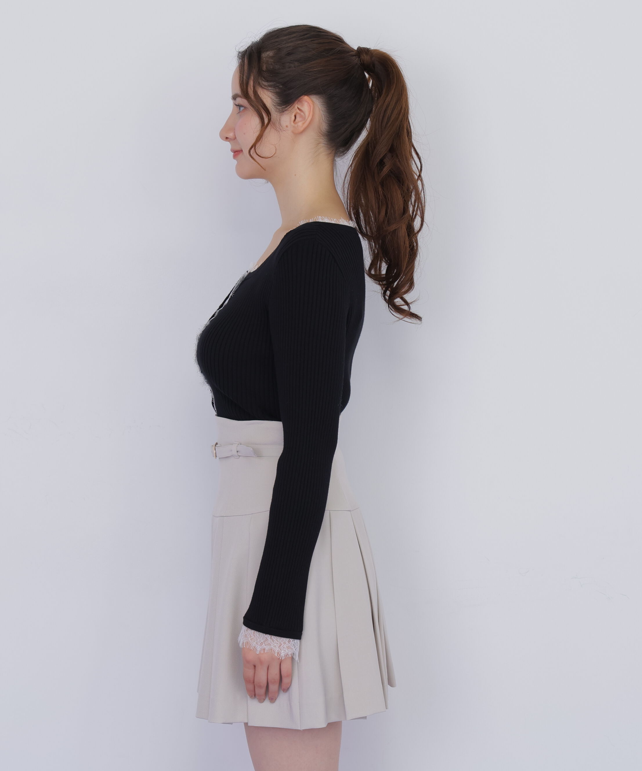  「レーストリミングリブニット」|ニット・セーター|