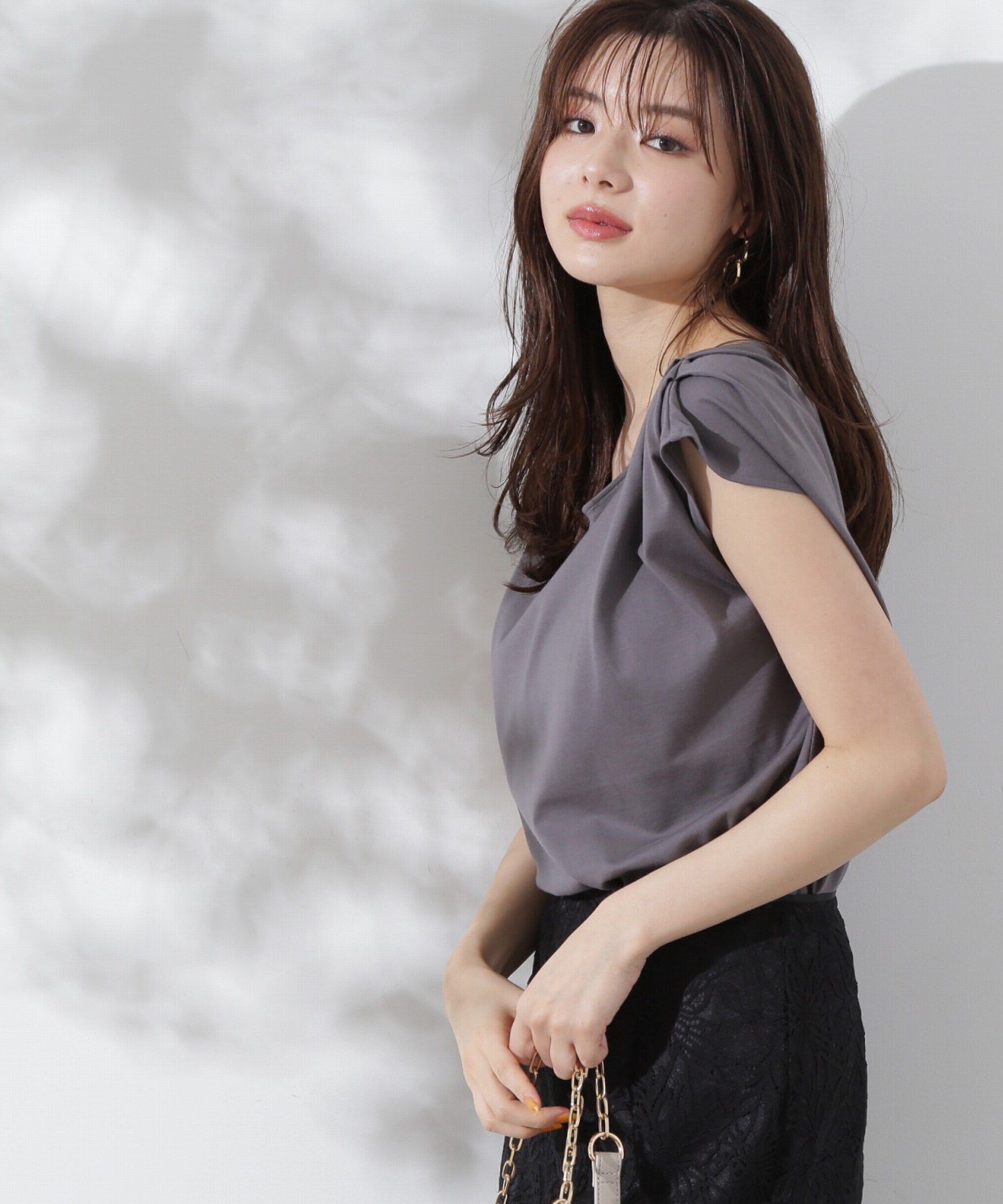 PROPORTION BODY DRESSING「アシメTシャツ」|Tシャツ・カットソー|