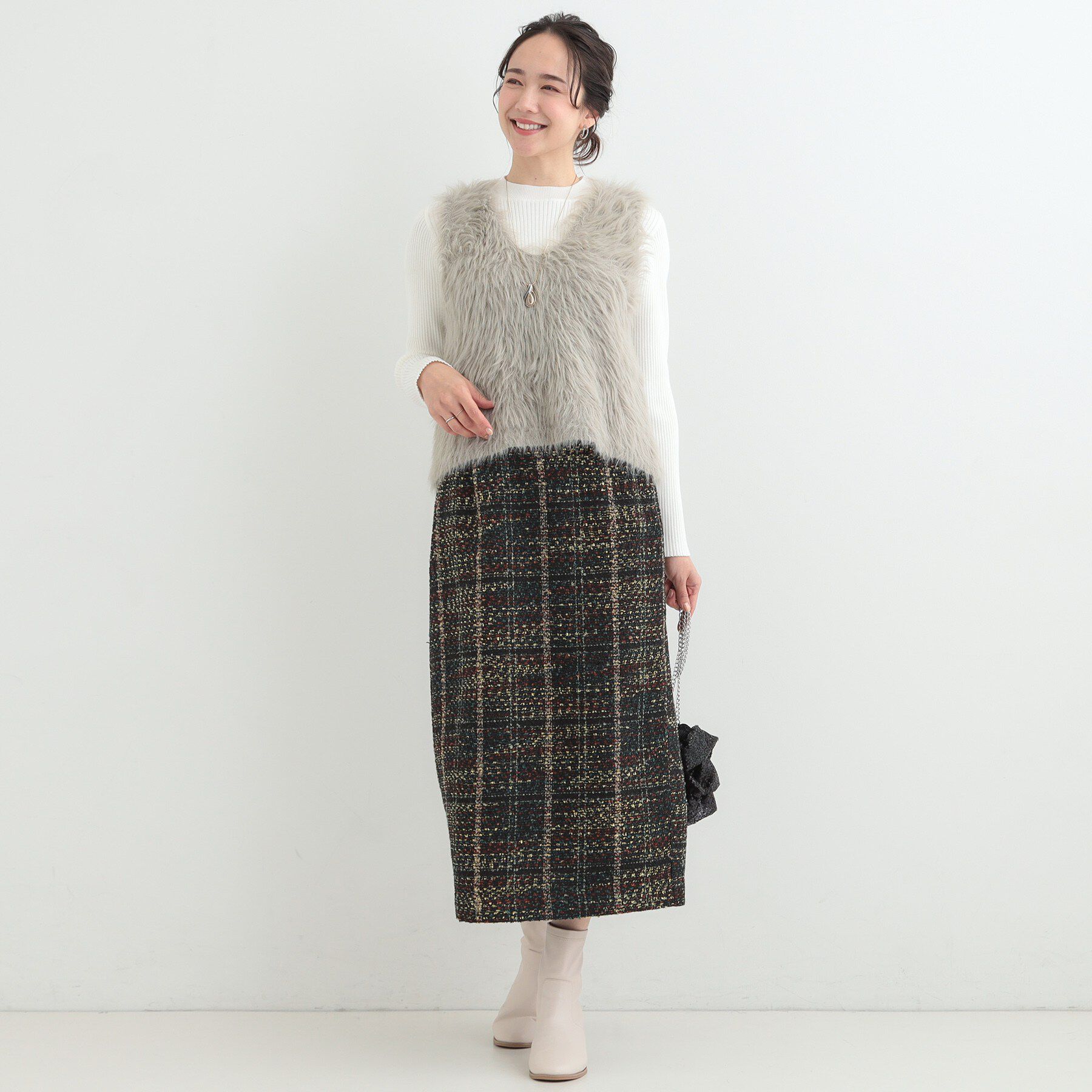 SHOO･LA･RUE「【S-LL】ミックスカラーで高見え ラメツイード ナロースカート」|スカート|