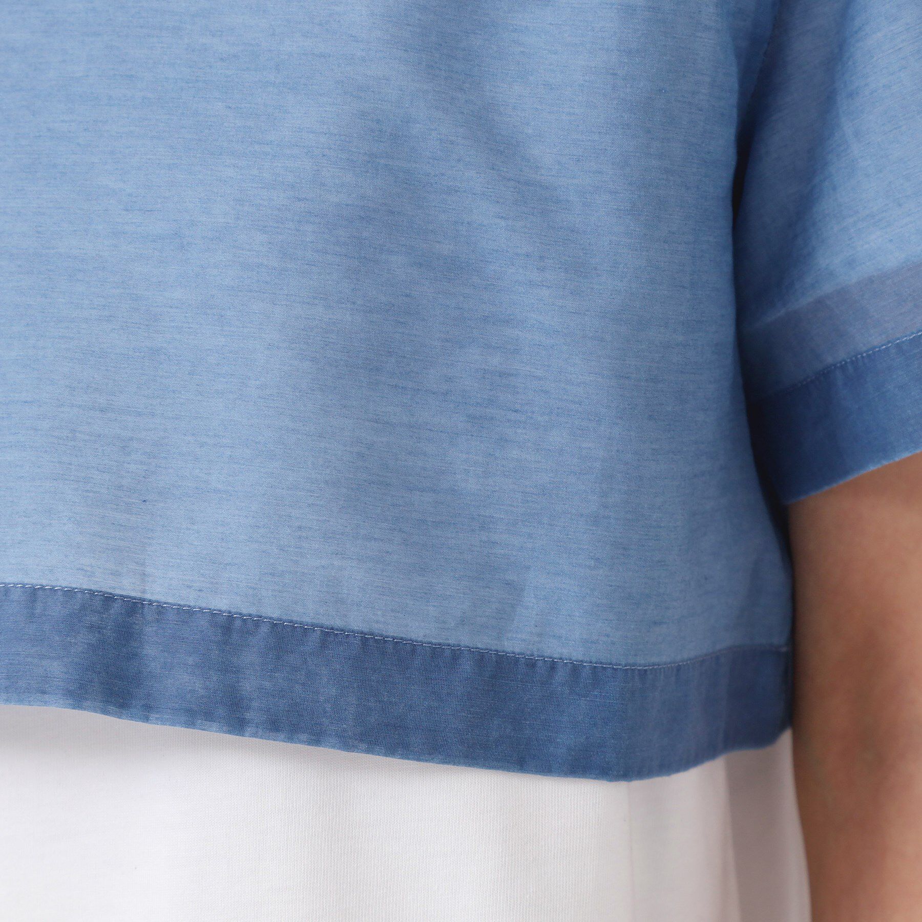 Dessin「【洗える】シアーデニムショート丈ブラウス」|シャツ・ブラウス|