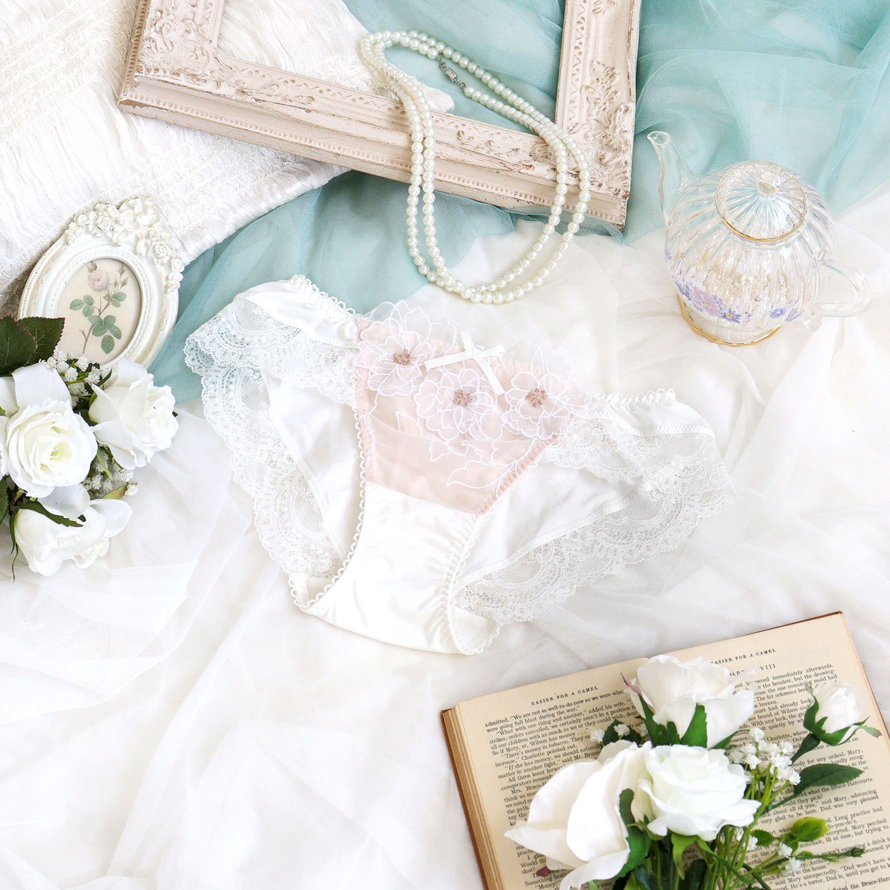 Risa Magli「スティーナ ノーマルショーツ」|インナー|ホワイト(001)