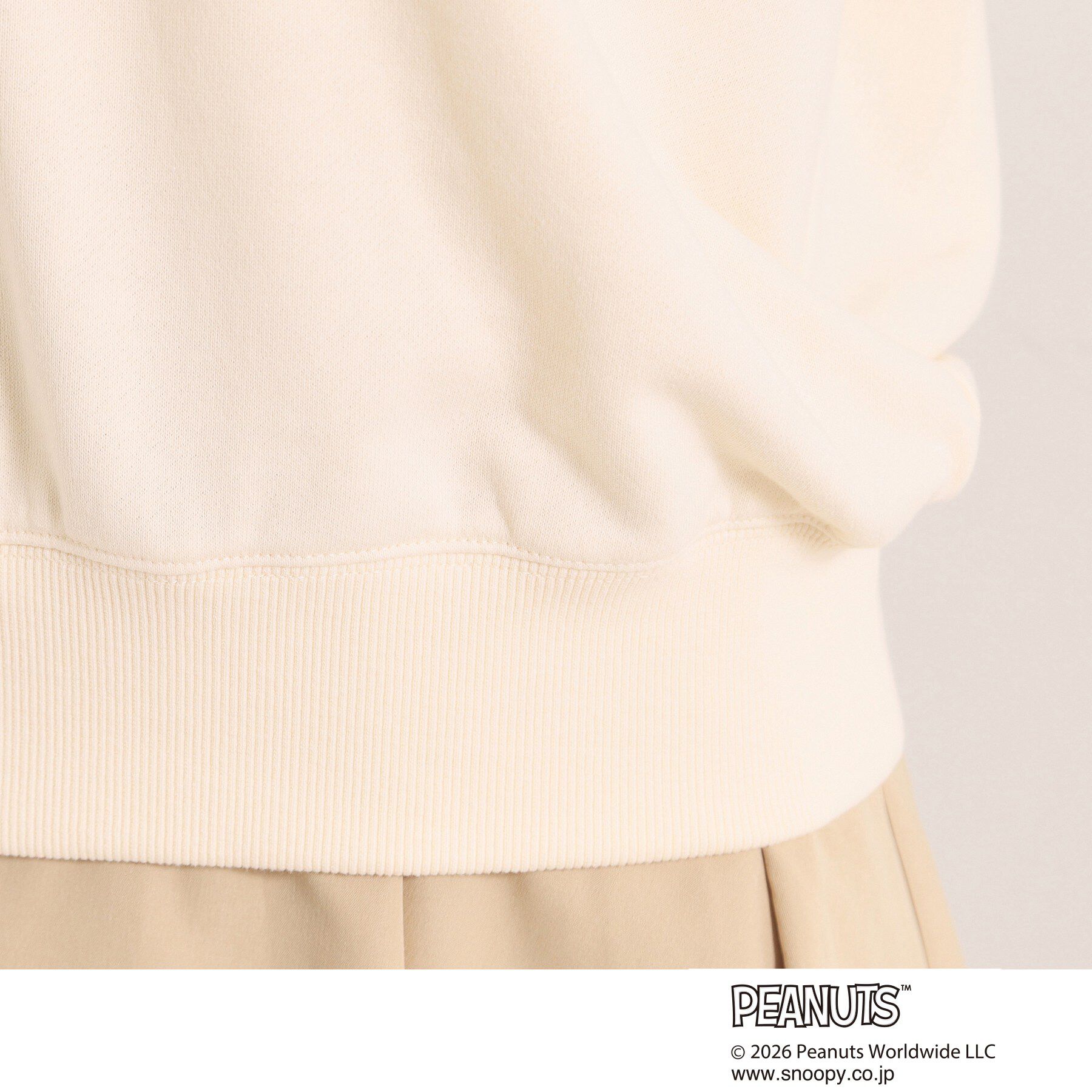 ITS&rsquo;DEMO「＜PEANUTS＞裏毛プルオーバー」|パーカー|