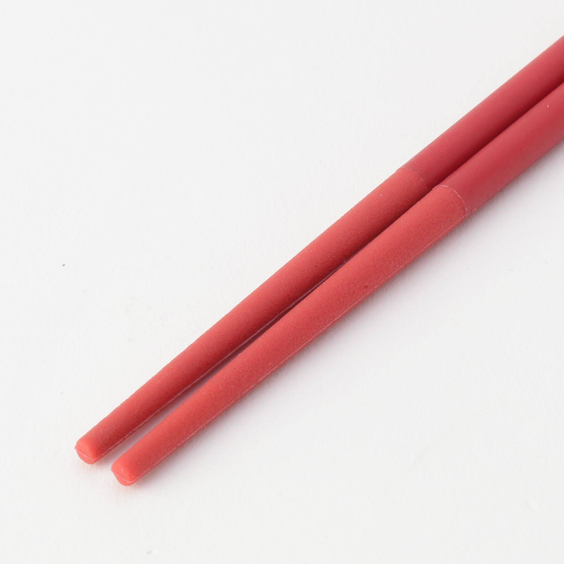 212 KITCHEN STORE「しっかりつかめるシリコン菜箸　RD」|食器・キッチングッズ|