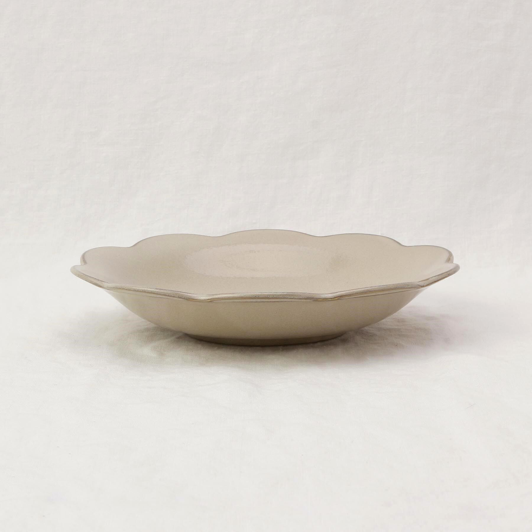 212 KITCHEN STORE「和花 深皿 生成」|食器・キッチングッズ|