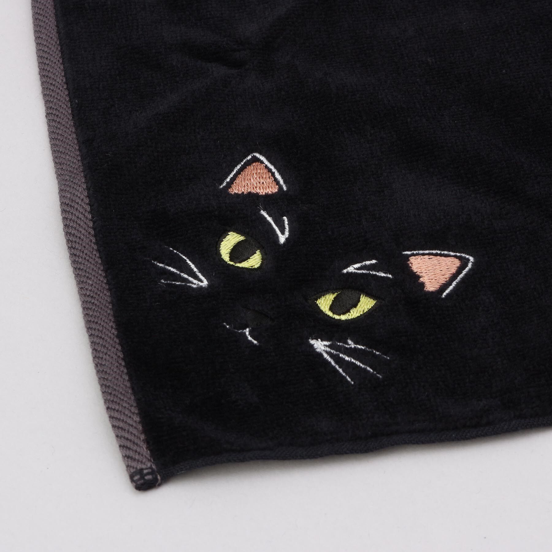 212 KITCHEN STORE「うちの子メイトはんかち 黒猫ブラック」|ハンカチ|