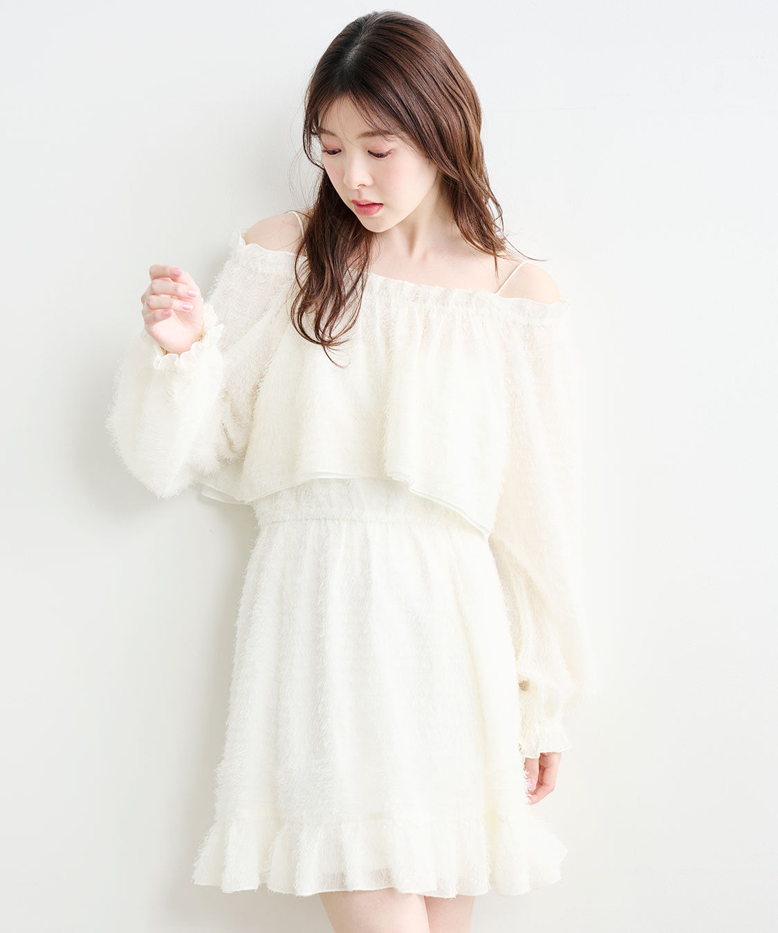COCO DEAL「フラッフィーオフショルミニワンピース」|ワンピース|